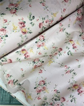 Поплин шебби крупные персиковые розочки 10892