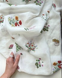 Льняная вуаль 100% лен Весенний луг (вышивка) 10979